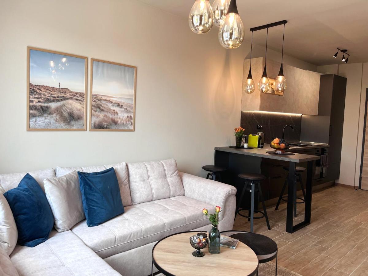 Azur Alegria Studio - Free Parking & Pool Sankt Konstantin & Helena Eksteriør billede