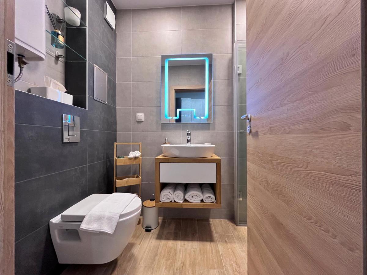 Azur Alegria Studio - Free Parking & Pool Sankt Konstantin & Helena Eksteriør billede